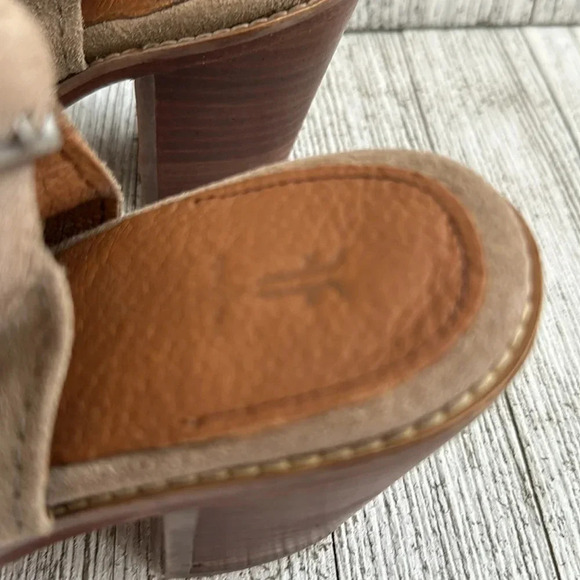 FRYE Courtney Sling Block Heel Suede Mule Bootie Ash Taupe Size 9 - Picture 7 of 9